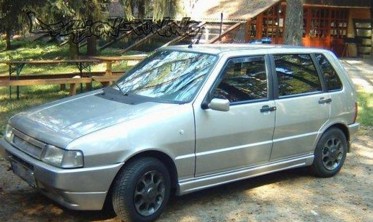 Тюнінгові накладки на пороги Fiat Uno фото