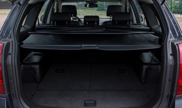 шторка в багажник для Chevrolet Captiva черная фото