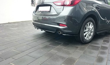 Бічні накладки заднього бампера Mazda 3 BN Mk3 рестайл фото