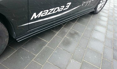 Лістви (накладки) під пороги Mazda 3 BN Mk3 рестайл фото