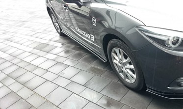 Лістви (накладки) під пороги Mazda 3 BN Mk3 рестайл фото