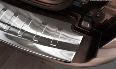 Захисна накладка на задній бампер Ford Ecosport II рестайл фото