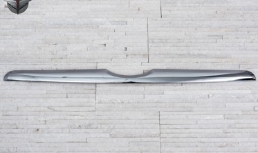 хром накладка на крышку багажника Hyundai ix35 фото