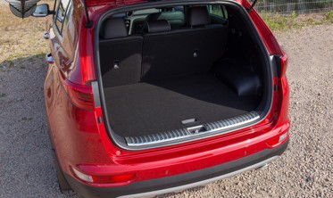Захисна накладка порогу багажника Kia Sportage фото