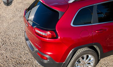 захисна накладка заднього бампера Jeep Cherokee фото