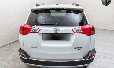 захисна накладка заднього бампера Toyota RAV4 (полірована) фото