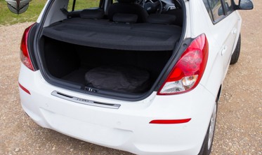 защитная накладка заднего бампера Hyundai i20 фото