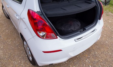 защитная накладка заднего бампера Hyundai i20 фото