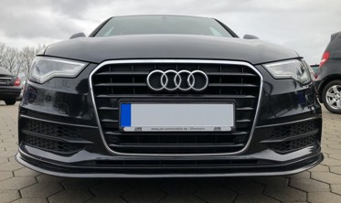 Накладка переднього бампера Audi A6 C7 S-line/S6 фото