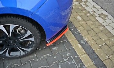 Бічні дифузори заднього бампера з червоною смугою Subaru BRZ верс.2 фото