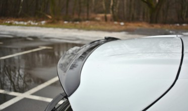 Накладка на спойлер багажника Renault Clio MK4 версия RS фото
