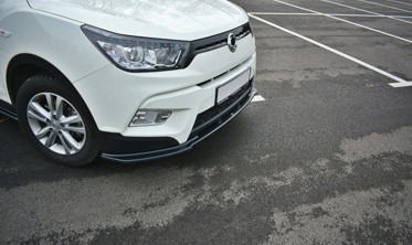 Дифузор на передній бампер Ssangyong Tivoli верс.1 фото