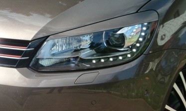 Накладки на фари Volkswagen Touran II / Caddy фото