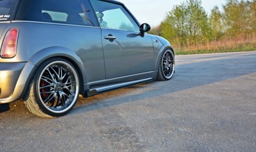 Накладки порогов Mini R53 Cooper S JCW фото