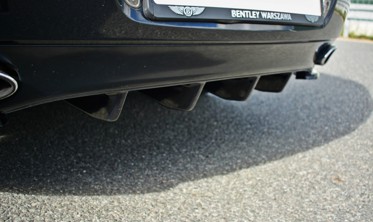 Центральний дифузор заднього бампера Bentley Continental GT фото