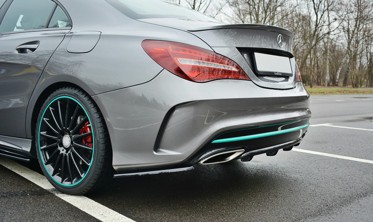 Центральная задняя накладка Mercedes CLA C117 AMG-line рестайл фото