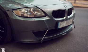 Тюнинговый диффузор RACING переднего бампера BMW Z4 Coupe E86 фото
