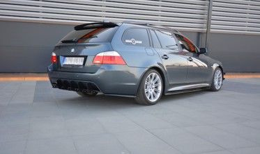 Центральний диффузор заднего бампера BMW 5 универсал E61 M-pack фото