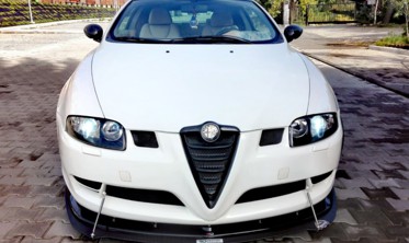 Hybrid дифузор переднього бампера Alfa Romeo GT фото