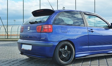 Накладка на спойлер Seat Ibiza MK2 FL Cupra фото