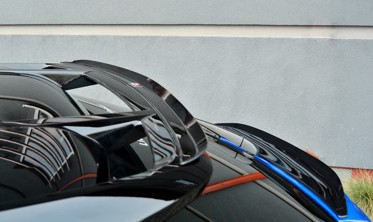 Верхняя накладка на спойлер Toyota C-HR  фото
