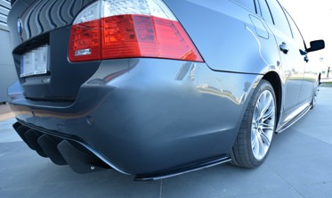 Бічні дифузори заднього бампера BMW 5 E60/E61 M-pack фото