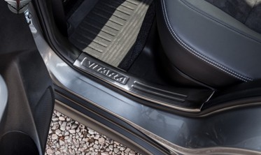 захисні накладки на пороги Suzuki Vitara II фото