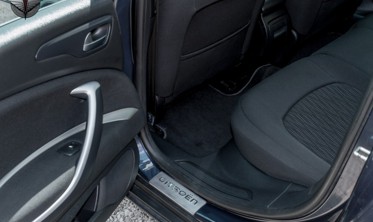 защитные накладки на пороги с надписью Citroen C5 фото