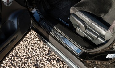 защитные накладки на пороги Honda CR-V фото