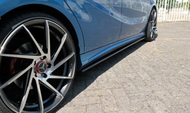 Диффузоры на боковые пороги Mercedes A Klasa W176 AMG-Line  фото