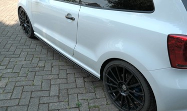 Диффузоры тюнинговые под пороги Volkswagen Polo MK5 R WRC фото