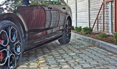 Тюнинг накладки на пороги Skoda Octavia MK3 / Mk3 FL версия RS фото