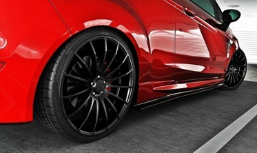 Диффузоры под боковые пороги Ford Fiesta ST / ST-LINE MK7 / MK7 FL фото