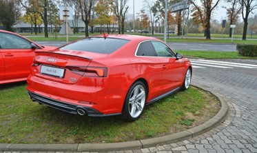 Тюнинговые накладки боковых порогов Audi S5 / A5 S-line F5 купе вар. 2 фото