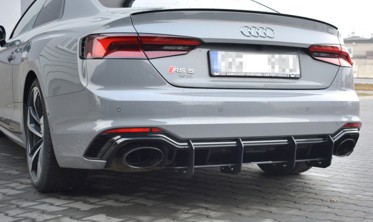 Накладка заднього бампера Audi RS5 F5 Coupe/Sportback вер.2 фото