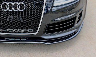 Тюнінговий дифузор переднього бампера Audi RS6 C6 фото