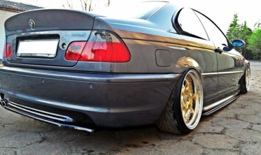 Центральная накладка заднего бампера BMW 3 E46 купе M-pack фото