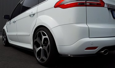 Бічні дифузори заднього бампера Ford S-Max Titanium рестайл фото