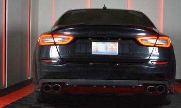 Центральна накладка заднього бампера Maserati Quattroporte MK6 фото
