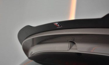 Накладка на спойлер багажника Fiat 500 Hatchback Sport дорестайл фото