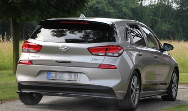 Накладка под задний бампер Hyundai I30 MK3 Hatchback фото