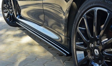 Боковые накладки на пороги Renault Clio MK3 версия RS фото