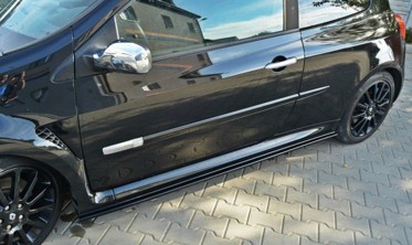 Боковые накладки на пороги Renault Clio MK3 версия RS фото