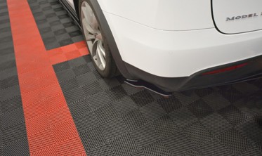 Тюнінгові накладки на задній бампер Tesla Model X фото