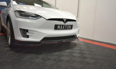 Передняя накладка бампера Tesla Model X вар. 1 фото