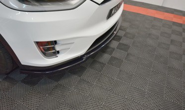Передняя накладка бампера Tesla Model X вар. 1 фото