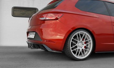 Центральний дифузор заднього бампера Seat Leon MK3 версія Cupra рестайл вер.2 фото