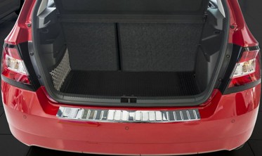 защитная накладка заднего бампера с загибом Skoda Fabia III (полированная) фото