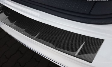 Карбоновая накладка на бортик заднего бампера Mercedes GLC  фото
