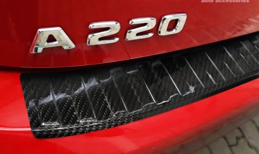 защитная накладка на бампер Mercedes A W177 Carbon фото